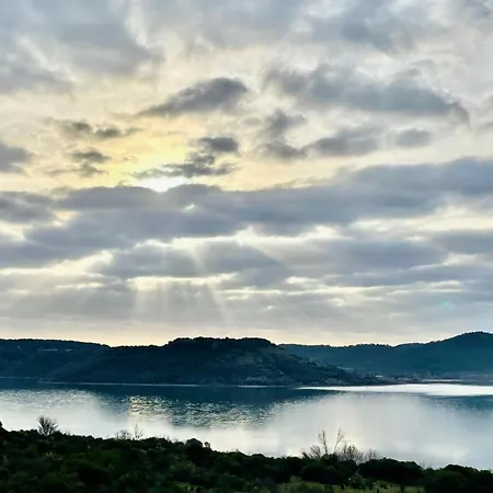 Casa de Férias Les Terres Rouges Du Salagou Le Bosc (Herault)