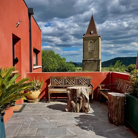 Les Terres Rouges Du Salagou *